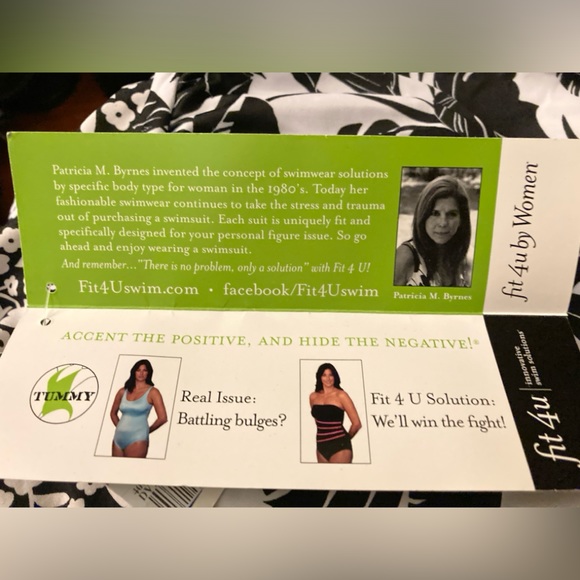 FIT 4 U Tummy Swimsuit Plus Size Women's Black White Hawaiian Print Ruched - Picture 4 of 6